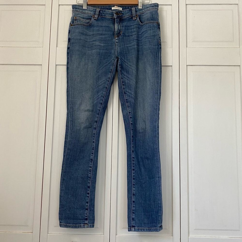 Eileen Fisher Organic Cotton Straight-Leg Jean In Medium to Light Wash Size: 4
